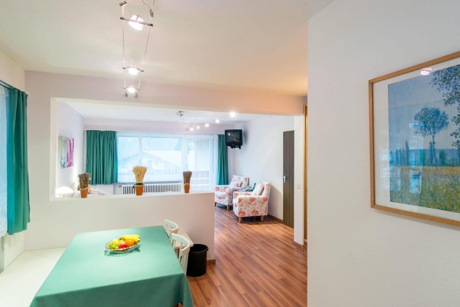 Badehotel Salina Maris - Wellness & Vintage Mörel Exteriér fotografie